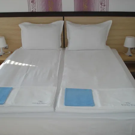 The Sunny Gasthof Tschernomorez