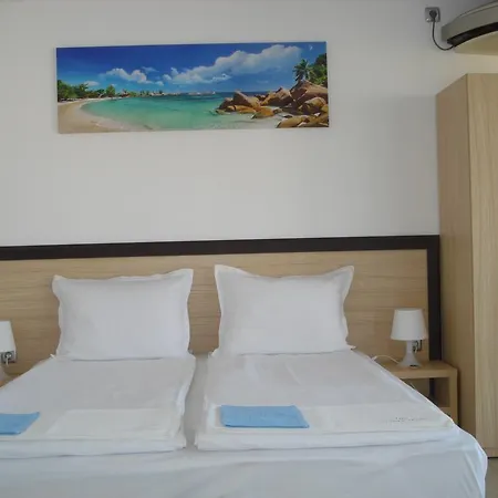 The Sunny チェルノモレツ